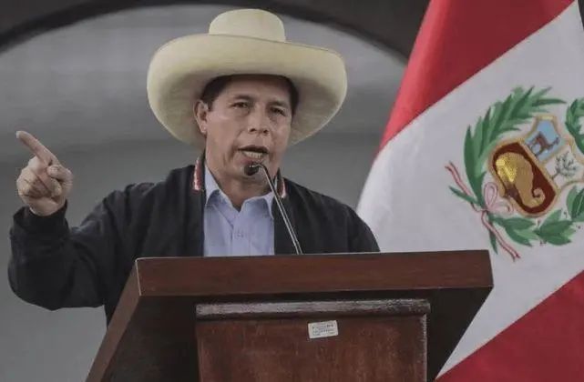 秘魯總統(tǒng)盛邀，友誼與合作的盛宴啟幕，美酒相伴共襄盛舉