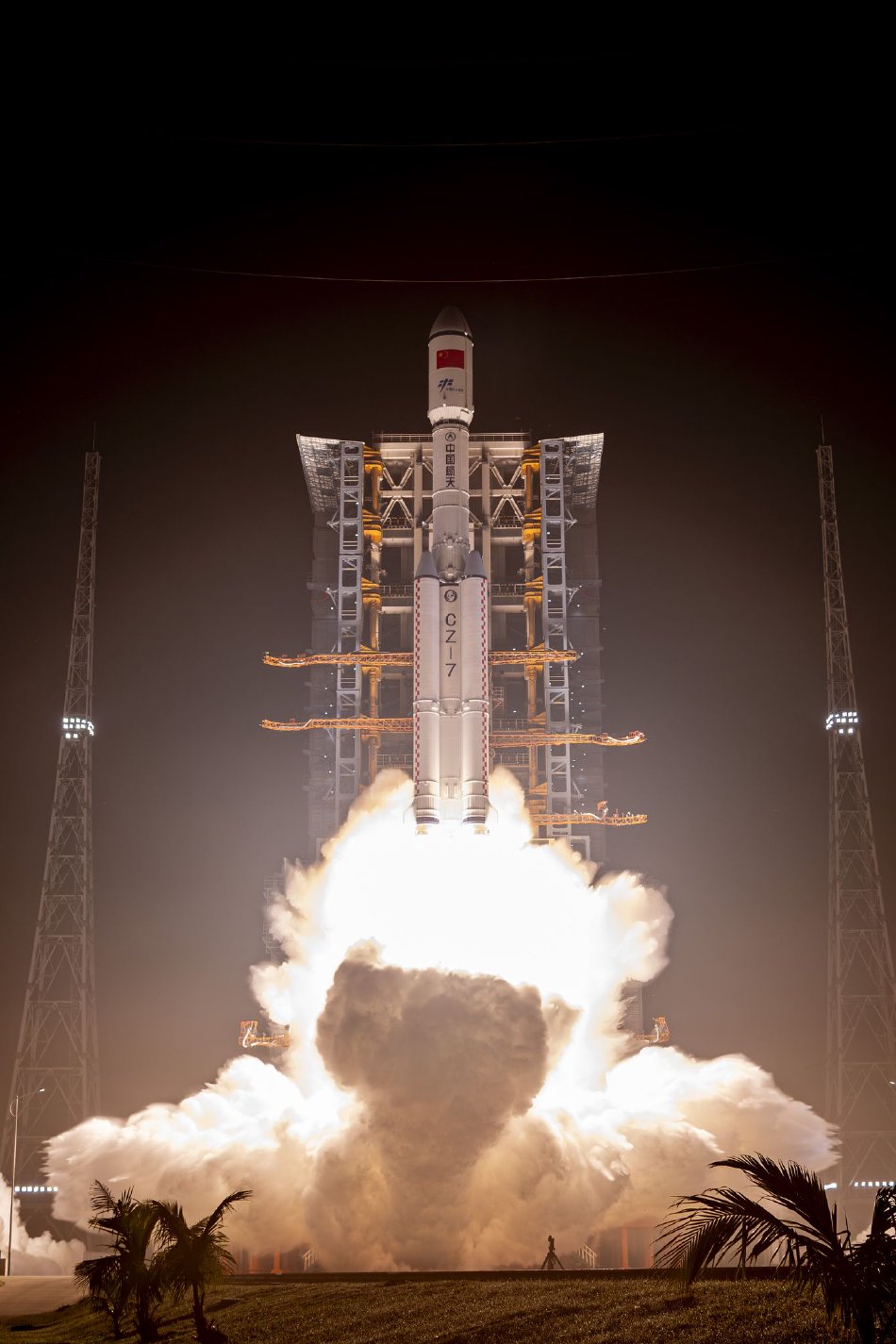 天舟八號貨運(yùn)飛船發(fā)射成功，開啟太空探索新篇章