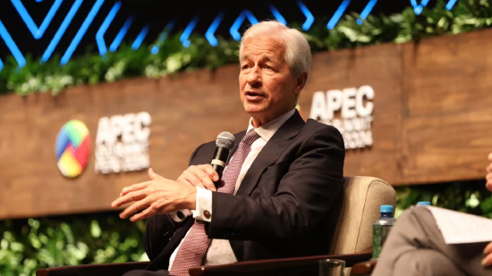 戴蒙談特朗普關(guān)稅威脅下的全球經(jīng)濟(jì)微妙平衡