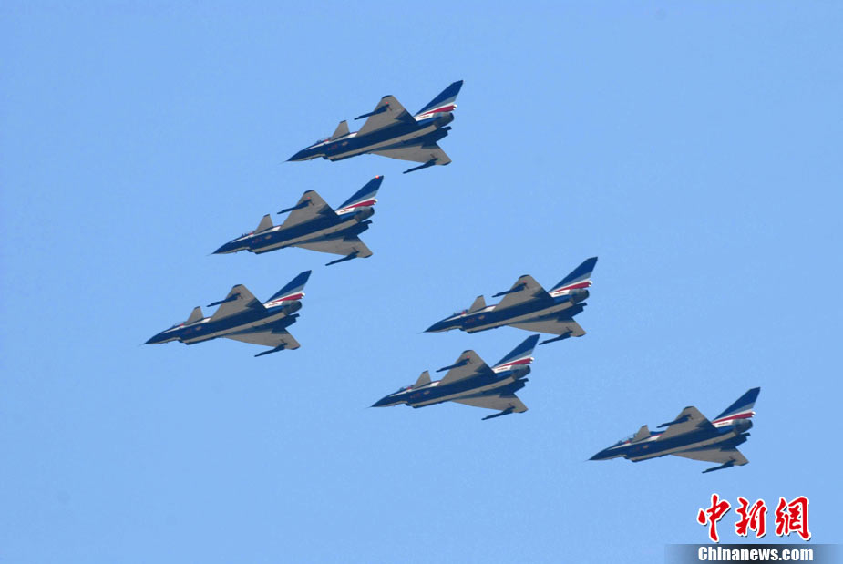 珠海航展半真槍熱銷背后的安全挑戰(zhàn)與社會(huì)反響關(guān)注熱議