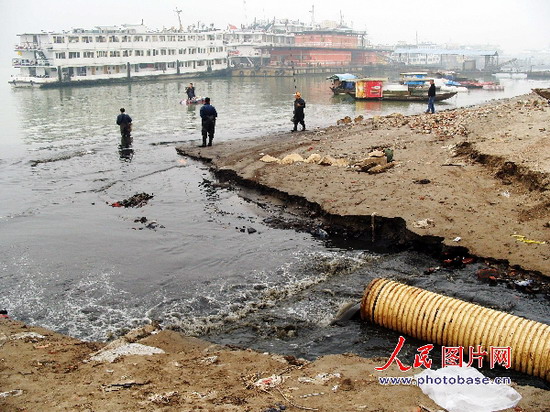 武漢化工污水排放真相揭秘，公眾關(guān)切與真相的對話