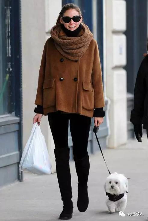 跨越國界的深厚友誼，中國友人贈予美國小伙埃文軍大衣的故事