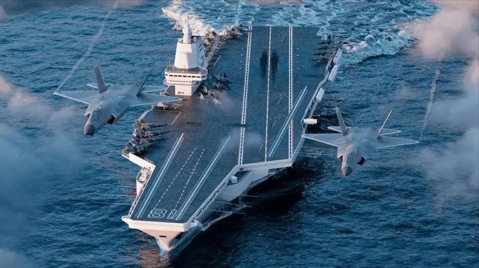 臺前艦長登上運-20