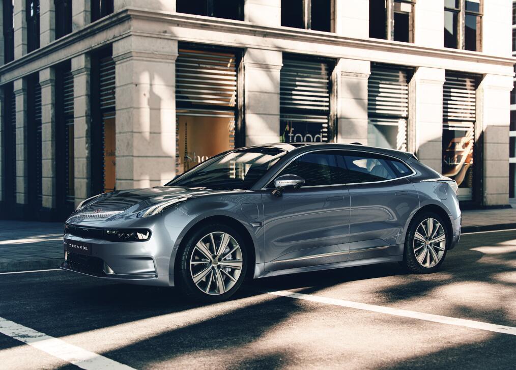 新能源汽車技術(shù)突破，引領(lǐng)全球綠色出行新時(shí)代