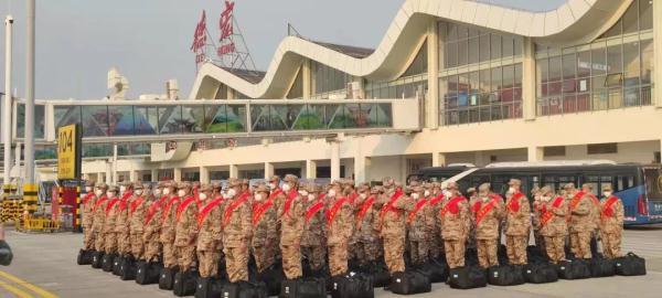 高鐵網(wǎng)絡(luò)拓展至偏遠(yuǎn)地區(qū)，連接未來，縮小發(fā)展差距