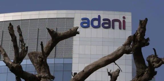 阿達(dá)尼集團(tuán)駁斥美國(guó)指控，實(shí)力與真相的較量