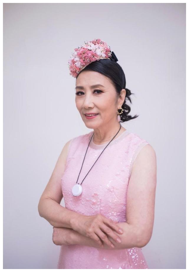 汪明荃優(yōu)雅魅力照片——時光見證的驚艷與風(fēng)采