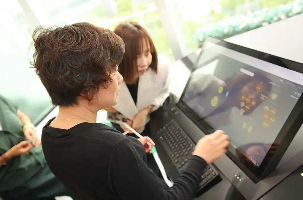 數(shù)據(jù)洞察引領(lǐng)個性化娛樂服務(wù)創(chuàng)新