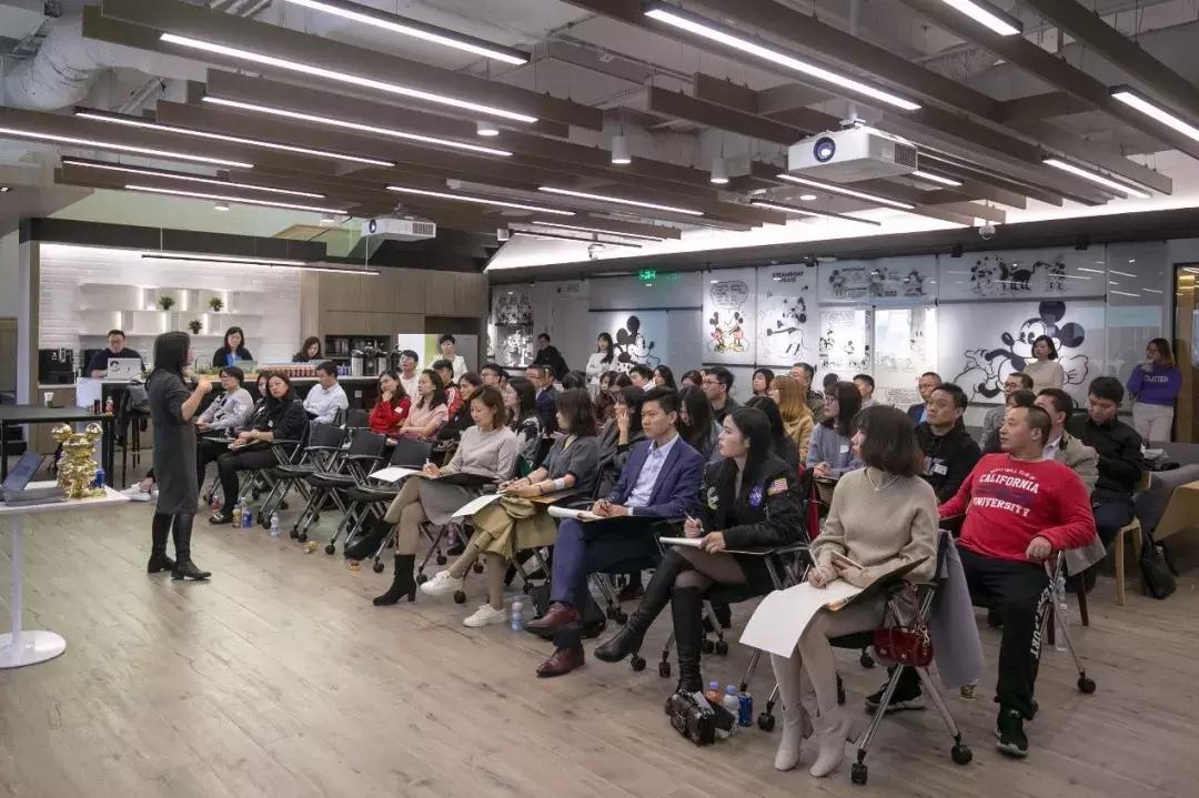 數(shù)字化娛樂產(chǎn)品如何精準滿足用戶個性化需求？