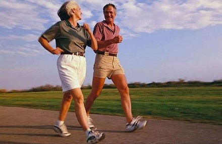 每日萬(wàn)步走，健康養(yǎng)生之益全面解讀