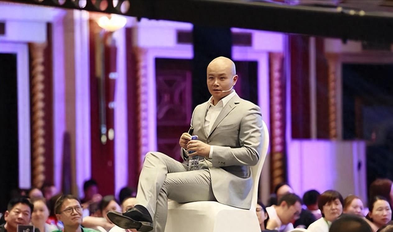 通過深呼吸緩解壓力，尋找內(nèi)心的平和之道