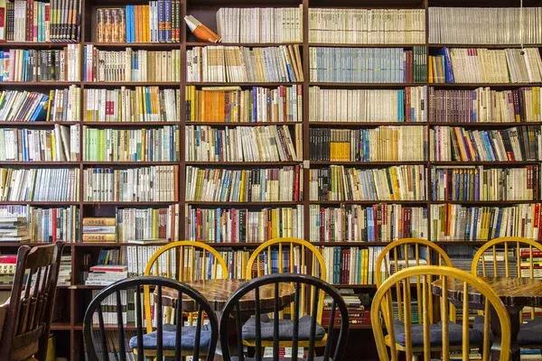 自我肯定，提升情緒管理能力的關(guān)鍵路徑