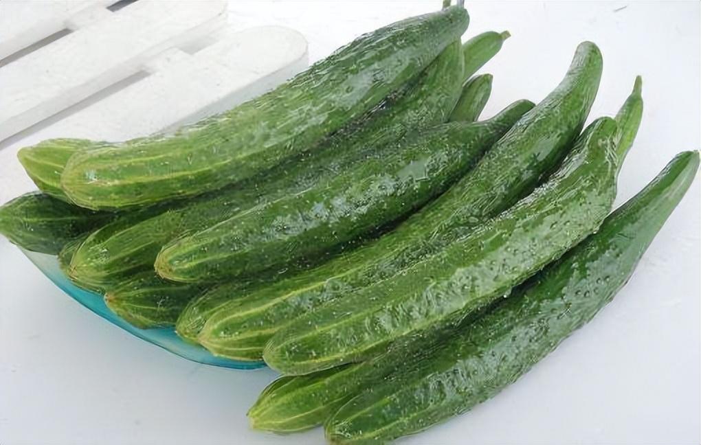 如何通過食物調(diào)理消除體內(nèi)水腫問題