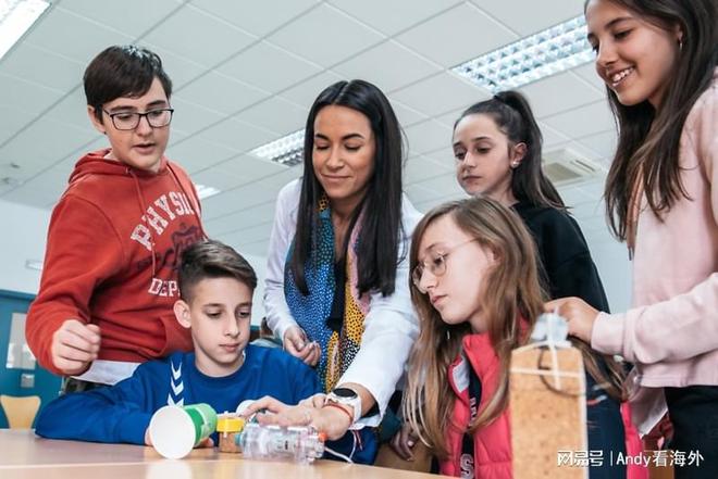 多元文化教育,助力學(xué)生視野拓展的秘訣