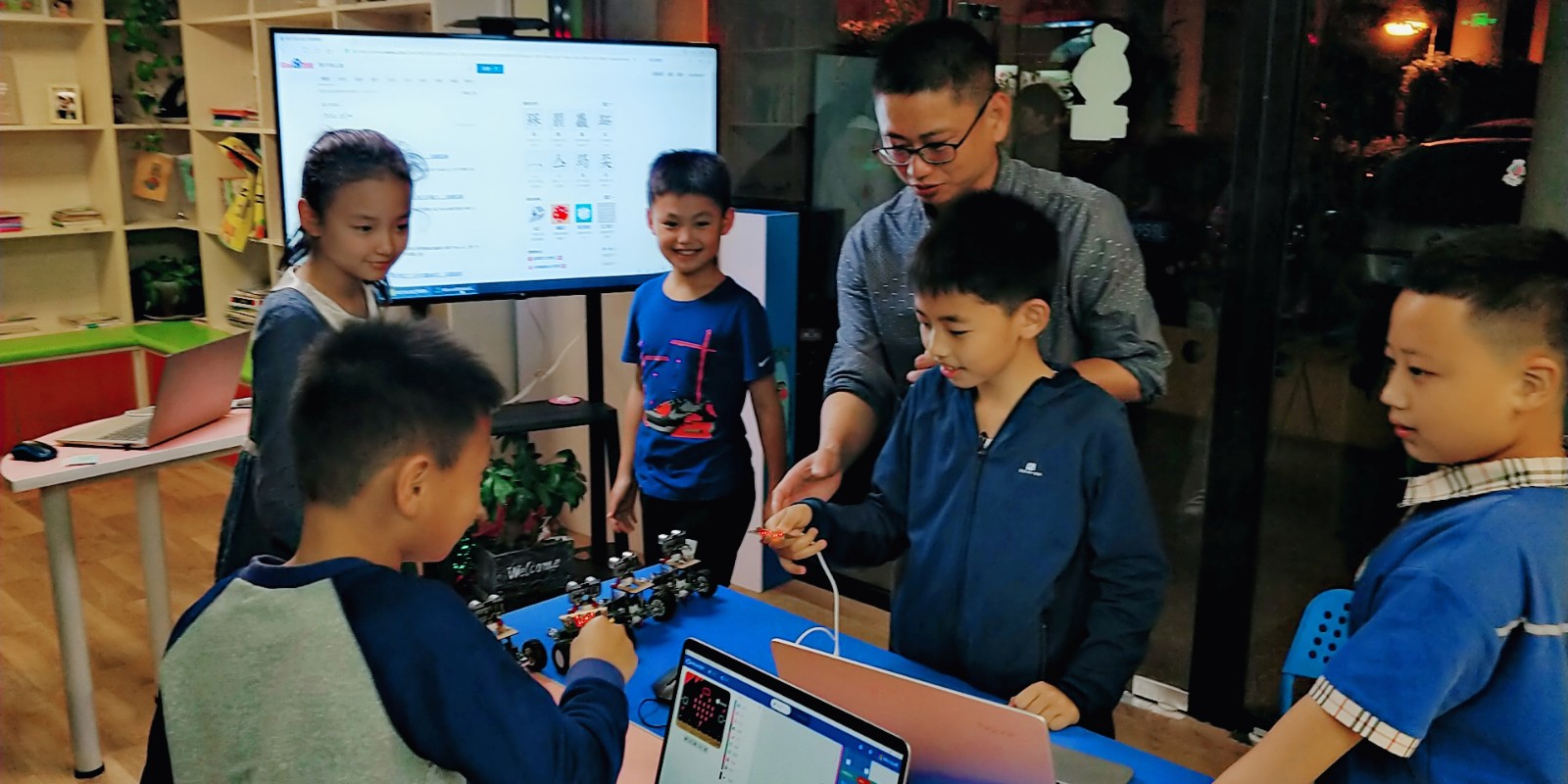 教育與科技融合，打造趣味教育新體驗