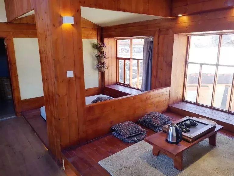 旅行中如何避免過度飲酒的注意事項