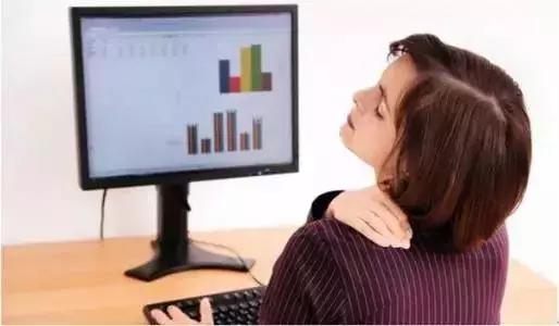 旅行中如何緩解脊椎疲勞的有效方法