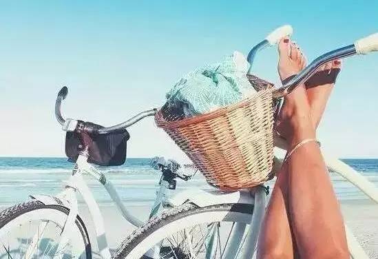 全方位肌膚保護(hù)指南，旅行中如何正確使用防曬避免肌膚受損