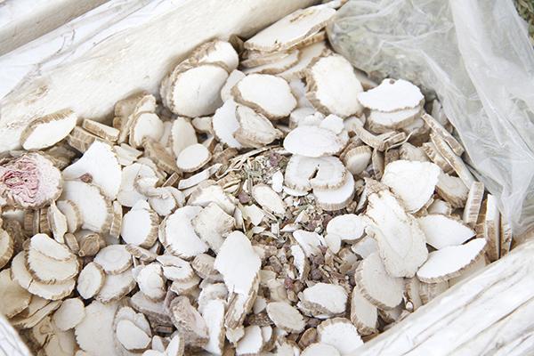 中醫(yī)調(diào)理減重秘訣，打造健康體重新篇章