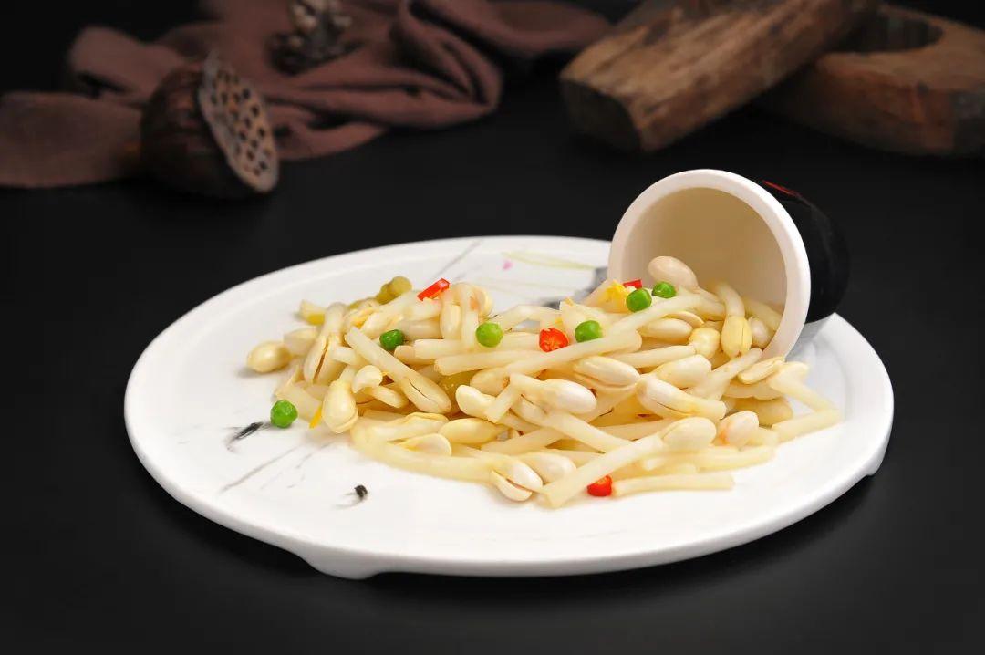 中醫(yī)在抗衰老過程中的作用與應(yīng)用探討