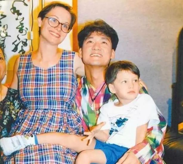 父母榜樣行為對(duì)孩子人生軌跡的深遠(yuǎn)影響