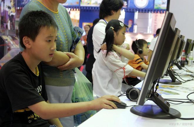 家庭教育，助孩子應對挑戰(zhàn)與壓力的策略