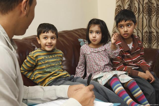 正面激勵，父母如何提升孩子的自信心