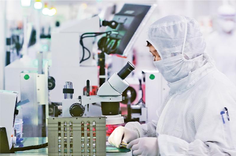 自動化技術(shù)重塑未來就業(yè)經(jīng)濟形態(tài)，機遇與挑戰(zhàn)并存