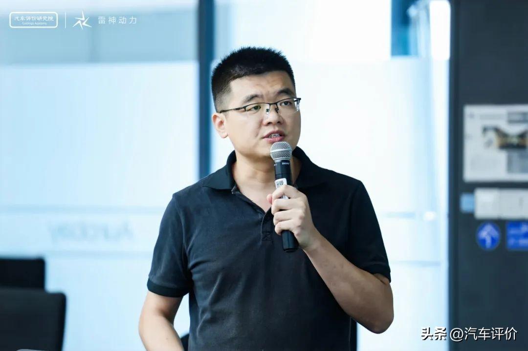 新能源技術(shù)與經(jīng)濟(jì)全球化協(xié)同發(fā)展的聯(lián)動(dòng)效應(yīng)