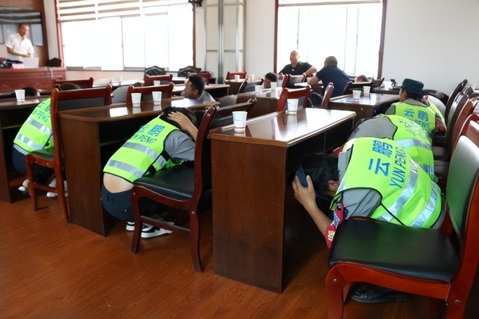 家庭理財(cái)必備，緊急資金應(yīng)急預(yù)案制定指南