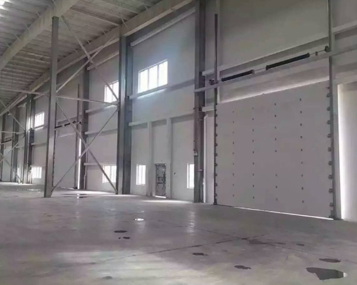 防盜防火，強化門窗安全防范措施的重要性