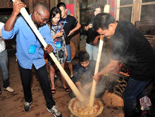 海外留學生就業(yè)支持政策推動國際化人才培養(yǎng)新篇章啟動