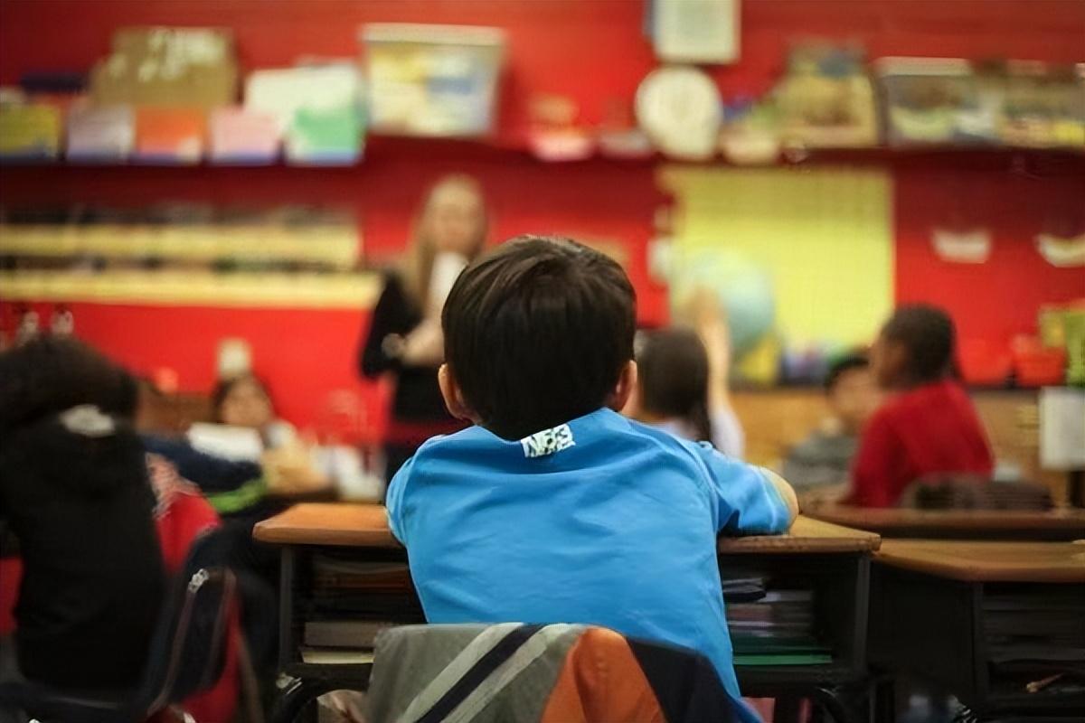 輕云蔽月 第12頁