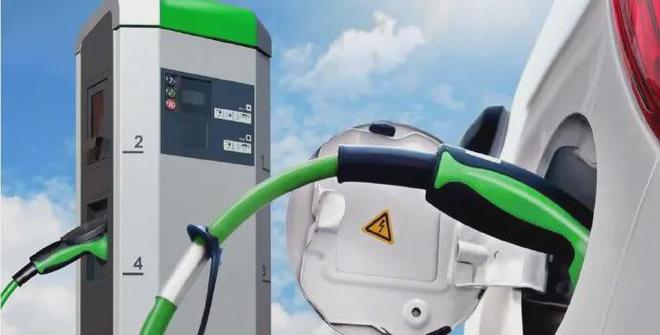 新能源汽車市場繁榮帶動充電樁建設(shè)高速發(fā)展