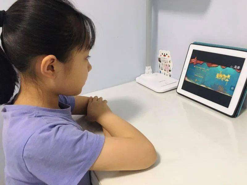 家庭溝通對青少年心理健康教育的重要性與影響分析