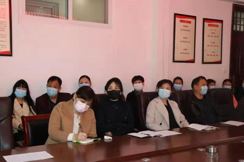 家庭教育對(duì)孩子心理健康的早期塑造與影響