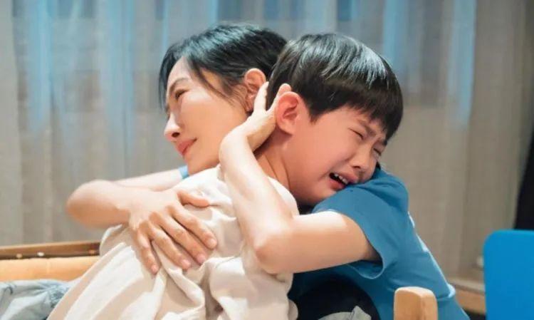 家庭教育，塑造孩子積極生活態(tài)度的關(guān)鍵要素