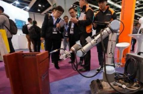 人工智能對勞動力經(jīng)濟結構的影響與變革之路