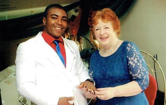 黑人大蔭蒂老太大,數據治理高效優(yōu)化設計_塑造藍圖69.30.83