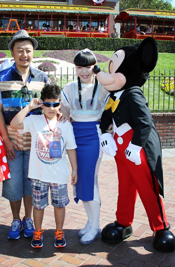 偷偷色嚕狠狠狠狠的777米奇,精準(zhǔn)路徑方案執(zhí)行_飛翔版42.63.31