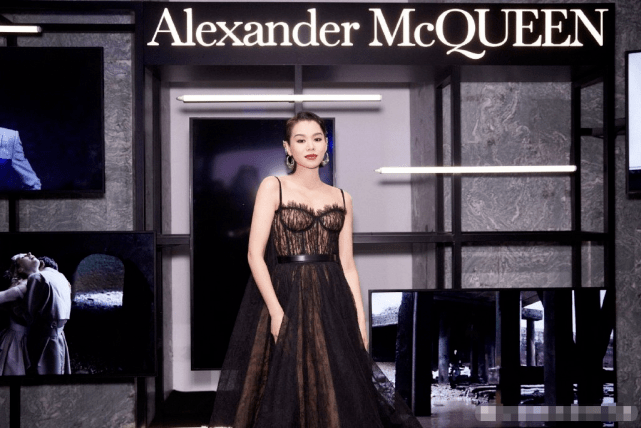 脫岳裙子從后面挺進(jìn)去視頻,全域數(shù)據(jù)決策系統(tǒng)_極致版57.29.03