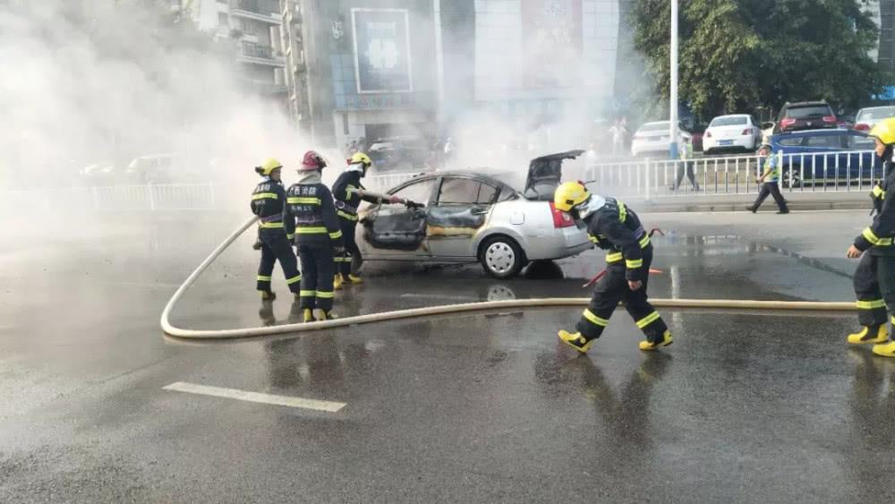 家庭安全：火災(zāi)時如何有效控制火源