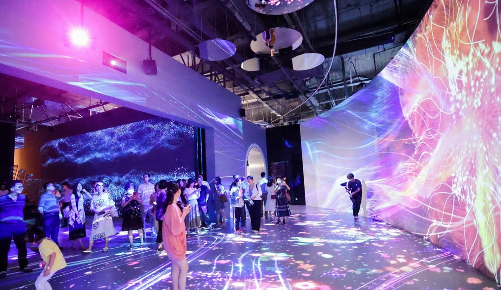 娛樂科技如何打造沉浸式服務(wù)體驗,信息捕捉精準優(yōu)化_輕奢版83.45.18