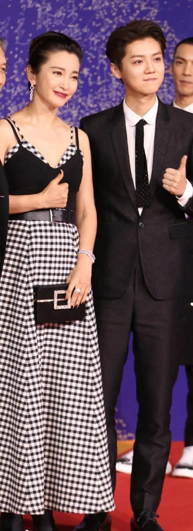 數(shù)據(jù)驅(qū)動(dòng)的娛樂營銷策略的前景與挑戰(zhàn)