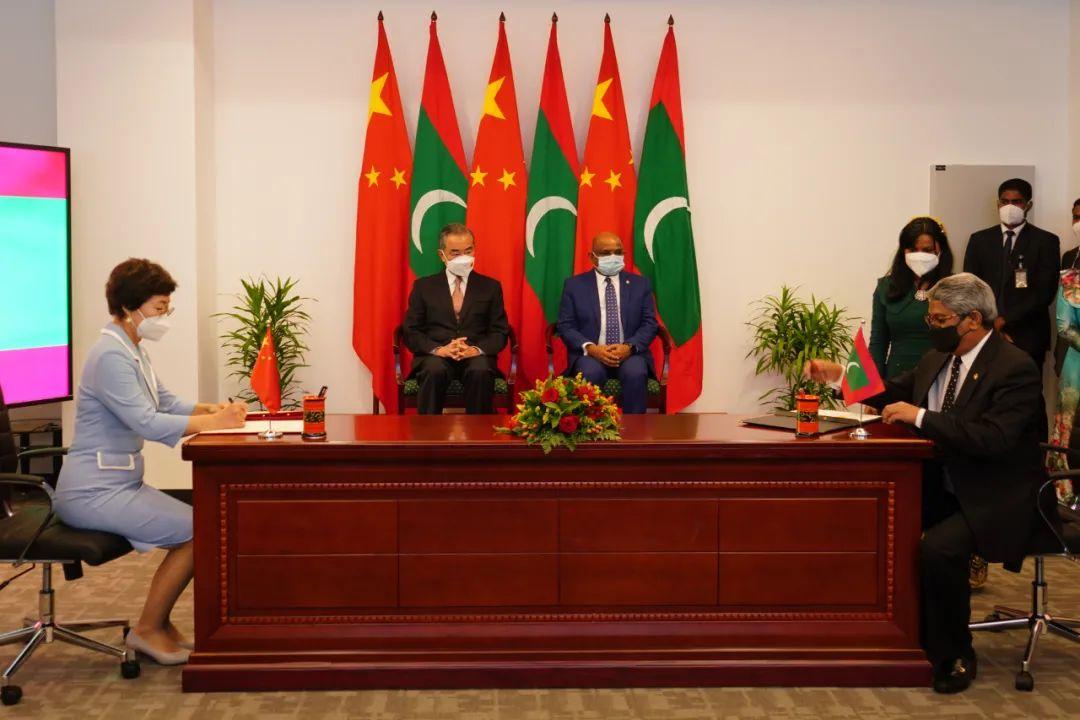 通過(guò)多元文化教育促進(jìn)國(guó)際友誼與合作,智慧型技術(shù)解決框架_藍(lán)圖版80.36.74