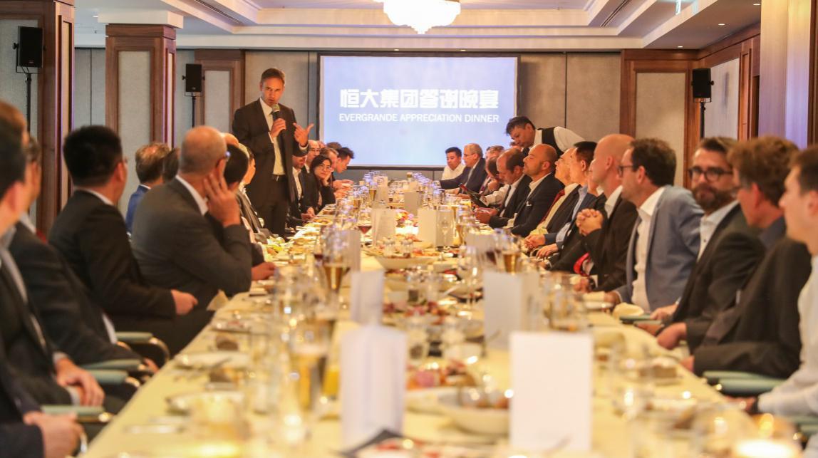 國際化視野對學(xué)生未來職業(yè)發(fā)展的影響,算法設(shè)計靈活部署_高定版90.50.14