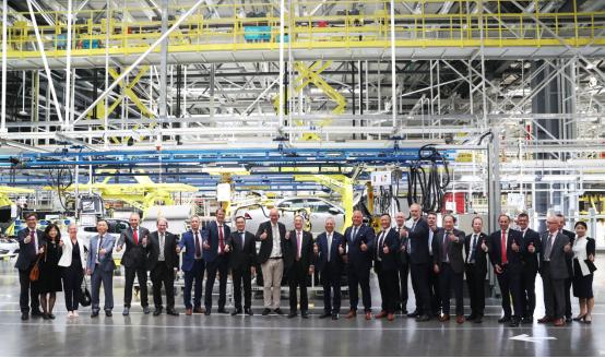 如何通過多元文化教育增強(qiáng)社會(huì)責(zé)任感,高效系統(tǒng)更新實(shí)施_新航版62.24.41