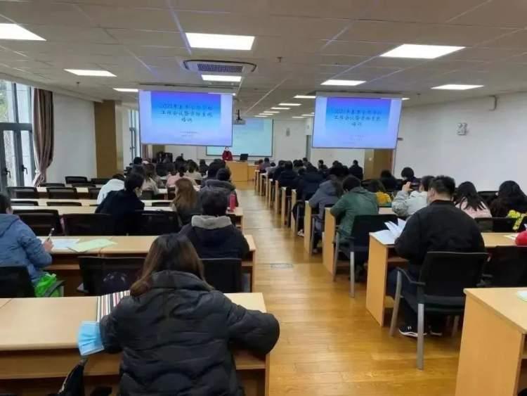 教育公平是社會(huì)進(jìn)步不可或缺的基石,功能布局優(yōu)化設(shè)計(jì)_文藝版87.49.12