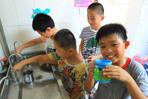 教育公平是實現(xiàn)社會理想和目標的關鍵,智能化全景監(jiān)控框架_迎接曙光19.34.85