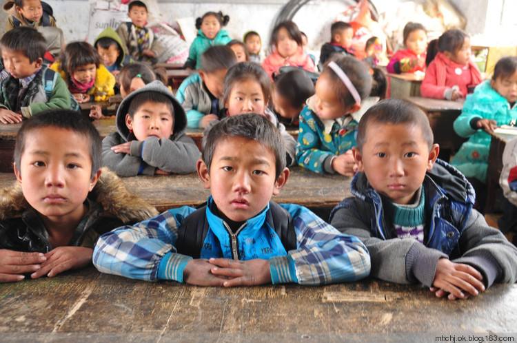 教育公平讓貧困地區(qū)的孩子不再被遺忘,科學(xué)路徑探索落地_銳航版61.27.72